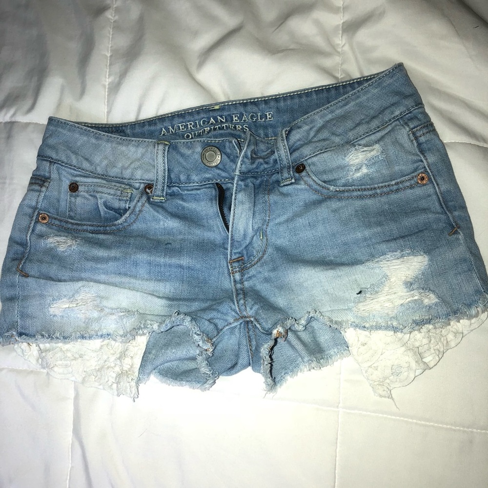 AE cute pocket shorts